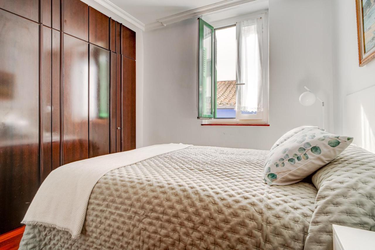 Luminoso En Con Terraza, Centro, 3hb Apartamento *